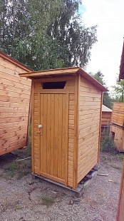 Туалет классический с односкатной крышей(1м*1,1м*2,3м)